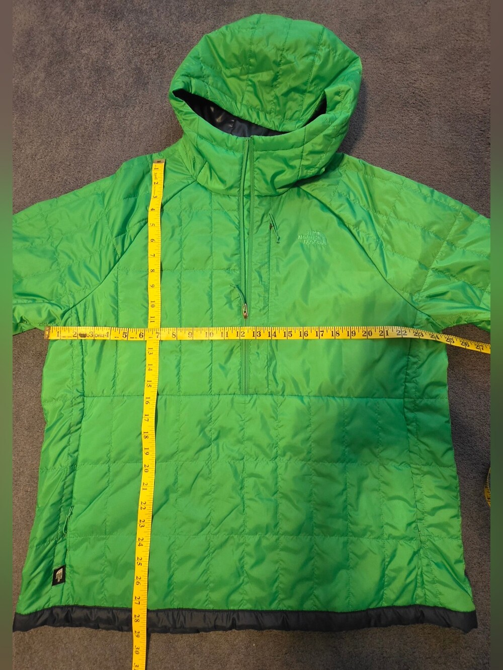 TNF Packable Puffer Jacket women size XXL - Picture 5 of 5